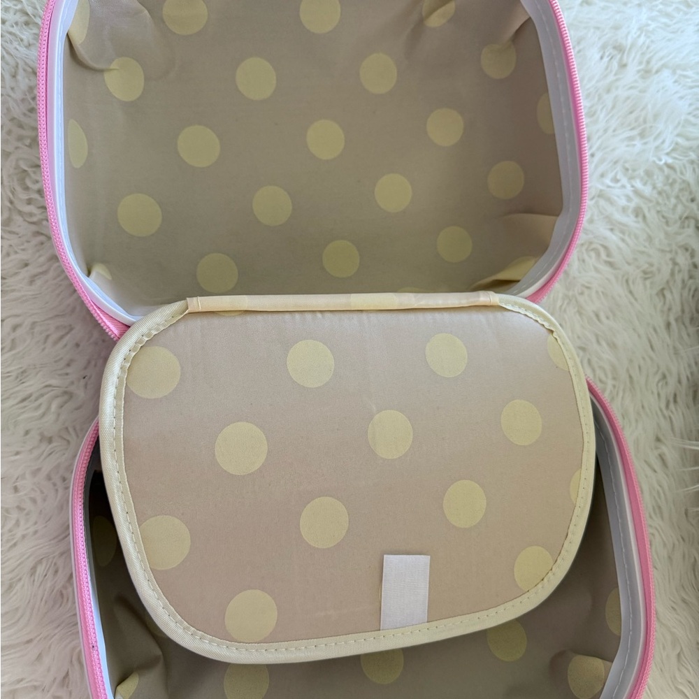 Hello Kitty Pink Rhinestone Handbag/Make up case - Picture 9 of 11